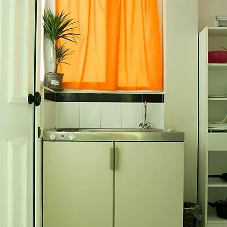 Greta Aparthotel 3*